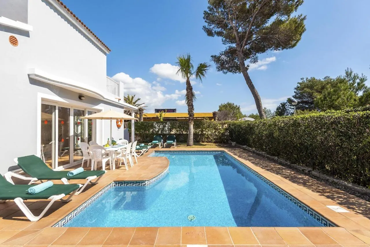 Marta 3 Bedroom Villa, Cala Blanca スペイン