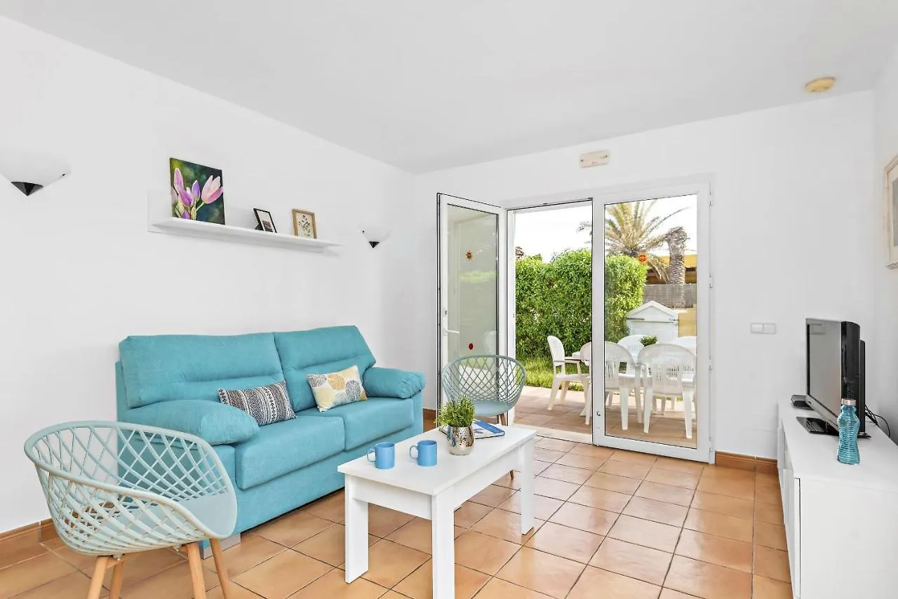 Marta 3 Bedroom Villa, Cala Blanca 0*, カラ・ブランカ スペイン